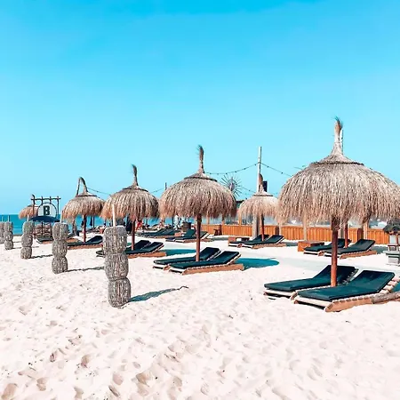 Beleef Strandhuisje * Нордвейк-ан-Зее