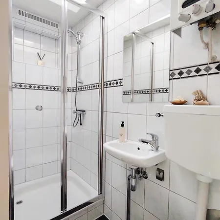 Beleef Strandhuisje 아파트 *