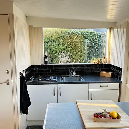 Appartement Beleef Strandhuisje *