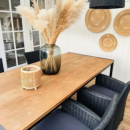 Appartement Beleef Strandhuisje